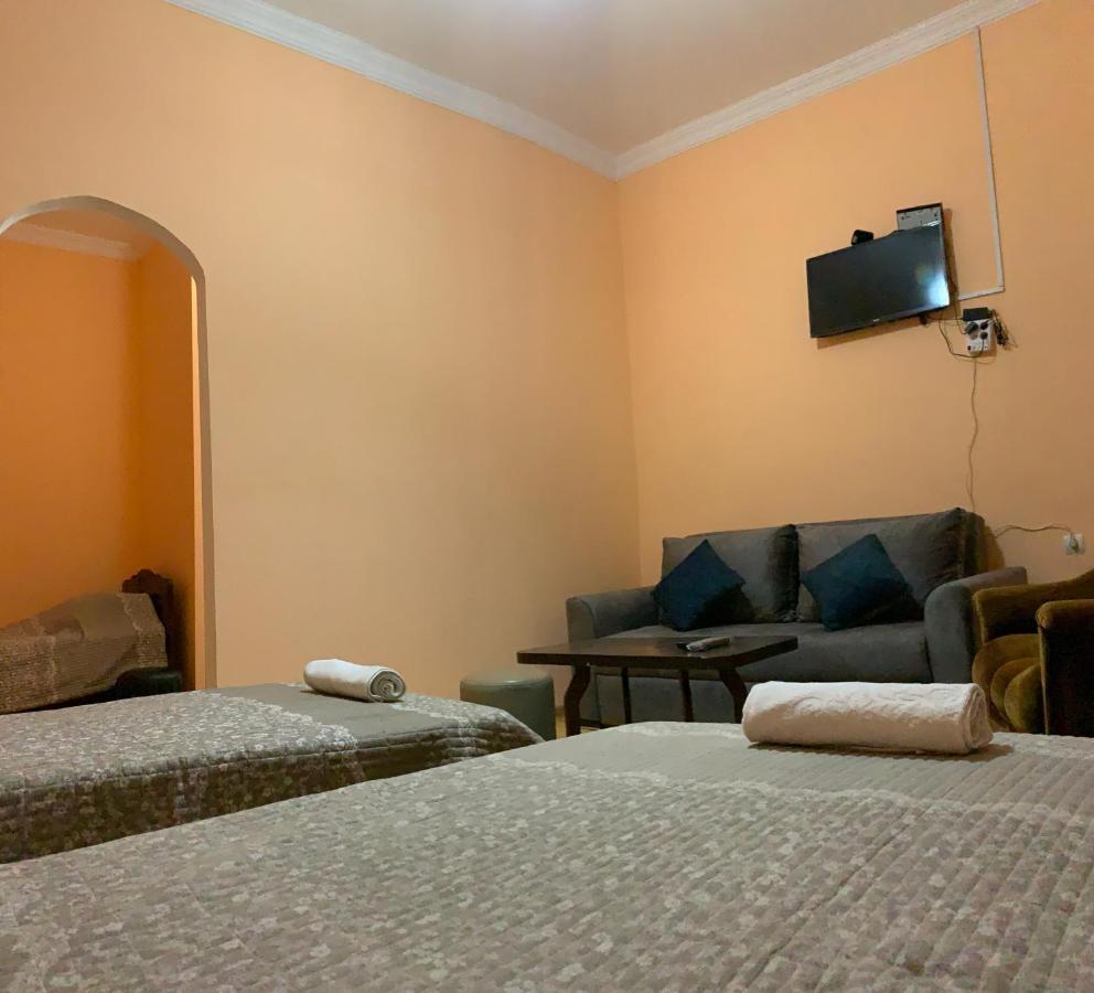 Hotel Kakhaberi Tetritskaro Bagian luar foto
