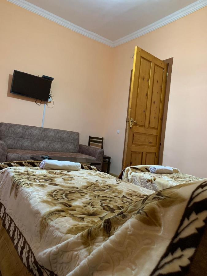 Hotel Kakhaberi Tetritskaro Bagian luar foto