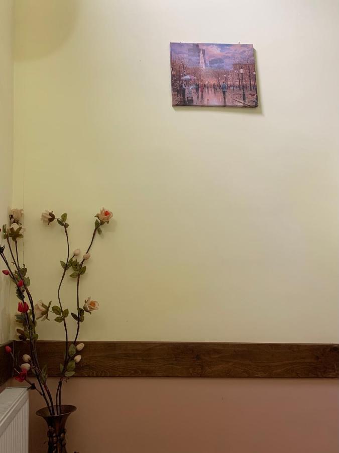 Hotel Kakhaberi Tetritskaro Bagian luar foto